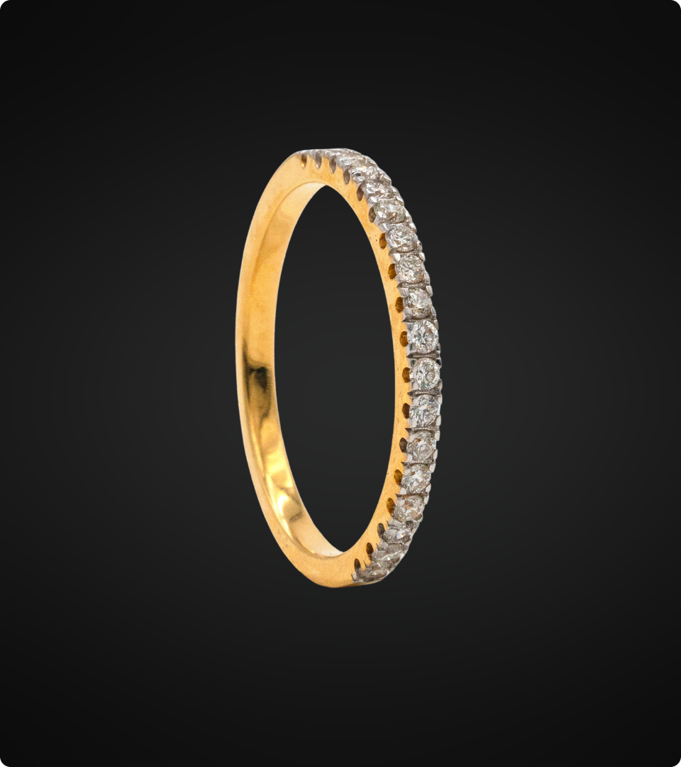 Swarga and Women Ring and KLR-1860 Swarga’s earrings are crafted to celebrate elegance and individuality. From timeless classics to modern designs, each pair brings effortless charm.